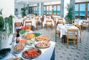 Hotel Majestic بيزارو المظهر الخارجي الصورة